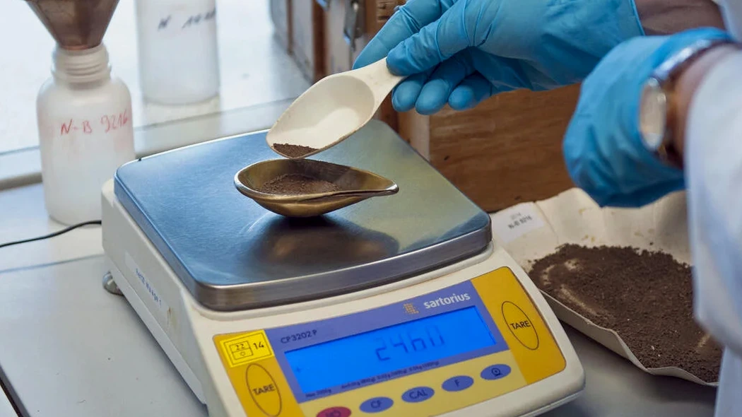 Grain size analysis (sieve + hydrometer) in Belleville Ontario