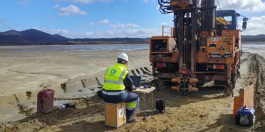 Seismic Microzonation in Belleville Ontario: Site-Specific Ground Response